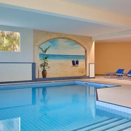 Hotell Les Hameaux De Lozere Sure Collection By Western 3*