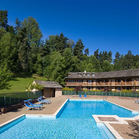 Hotell Les Hameaux De Lozere Sure Collection By Western 3*